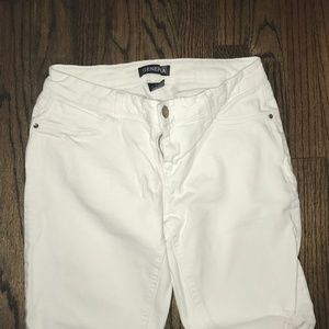 Generra white cropped skinny jeans size 9